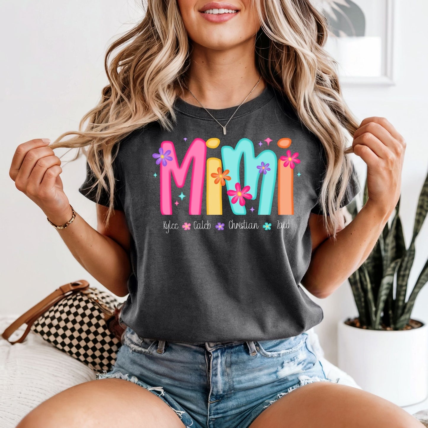Mama Nana Gigi Mimi Aunt Auntie Custom Kids Names Comfort Colors Tee